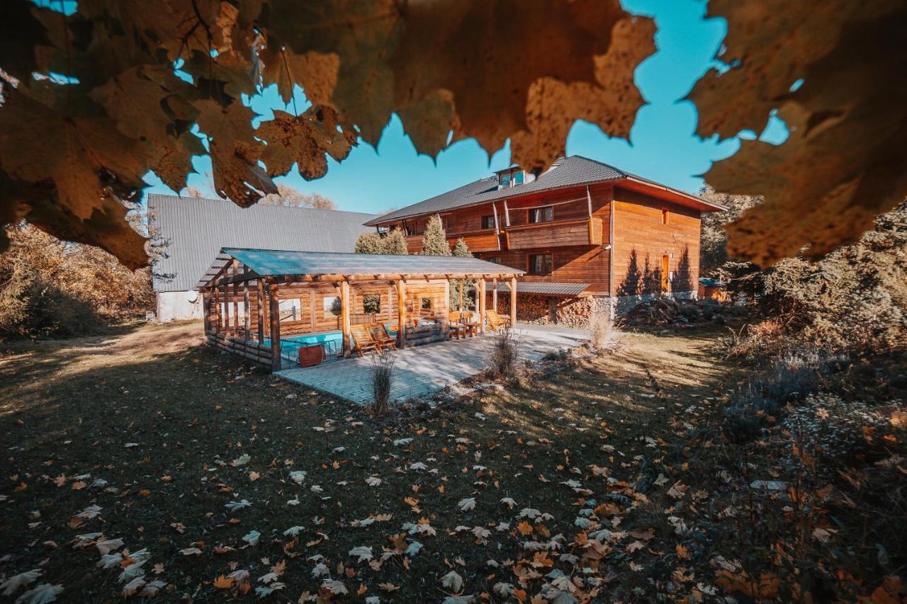 Wellness Pension Koliba Komorní Lhotka 外观 照片